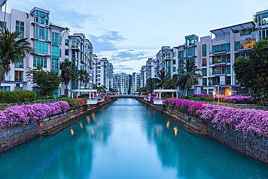 弹幕射击动作类肉鸽游戏《巴别塔 ：混乱的幸存者》现已推出试玩Demo